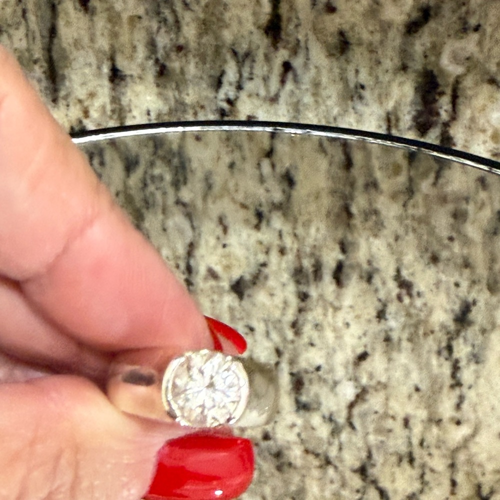 Elegant 925 Silver Women's Ring